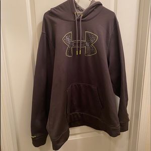 Men’s Under Armour hoodie